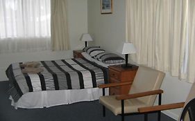 River Park Motor Inn